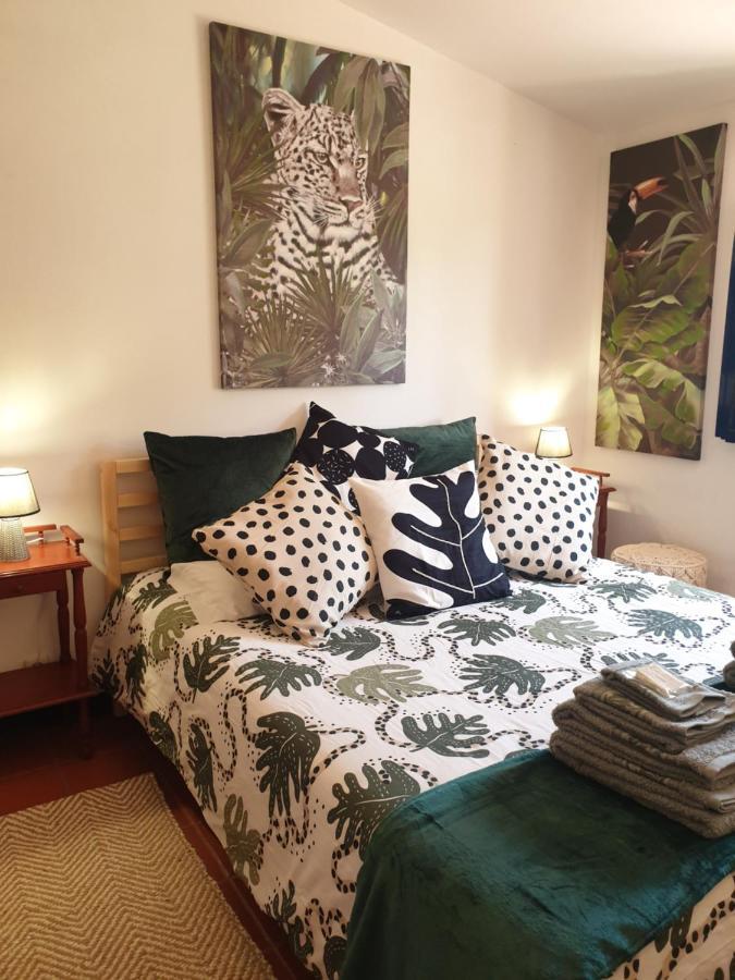 Sondela Self Catering Lägenhet São Martinho do Porto Exteriör bild